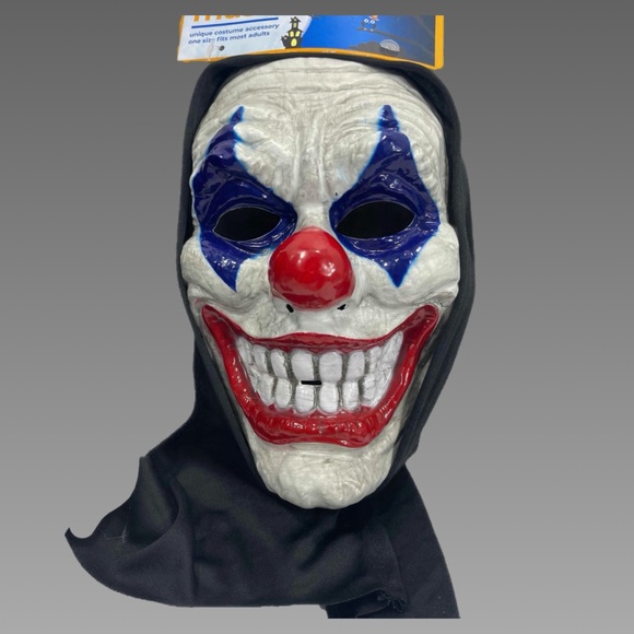 🎃*NWT* 3Pk Halloween Masks(2 W/ Light Up Eyes) - Picture 4 of 6